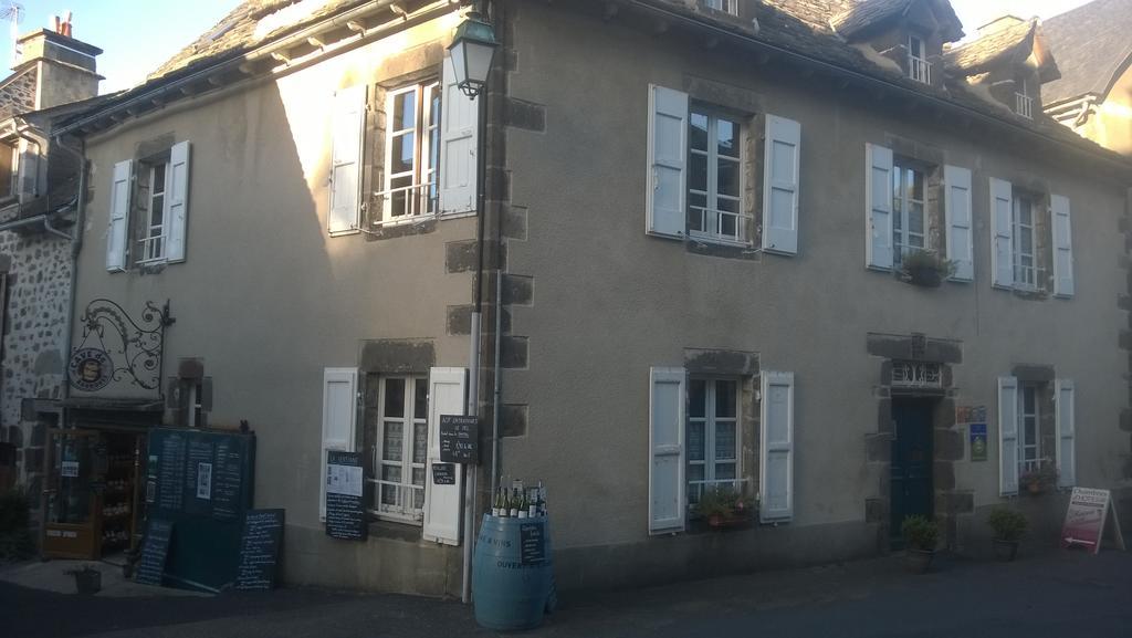 Chambre D'Hotes La Maison De Barrouze Bed & Breakfast ซาเลส์ ภายนอก รูปภาพ