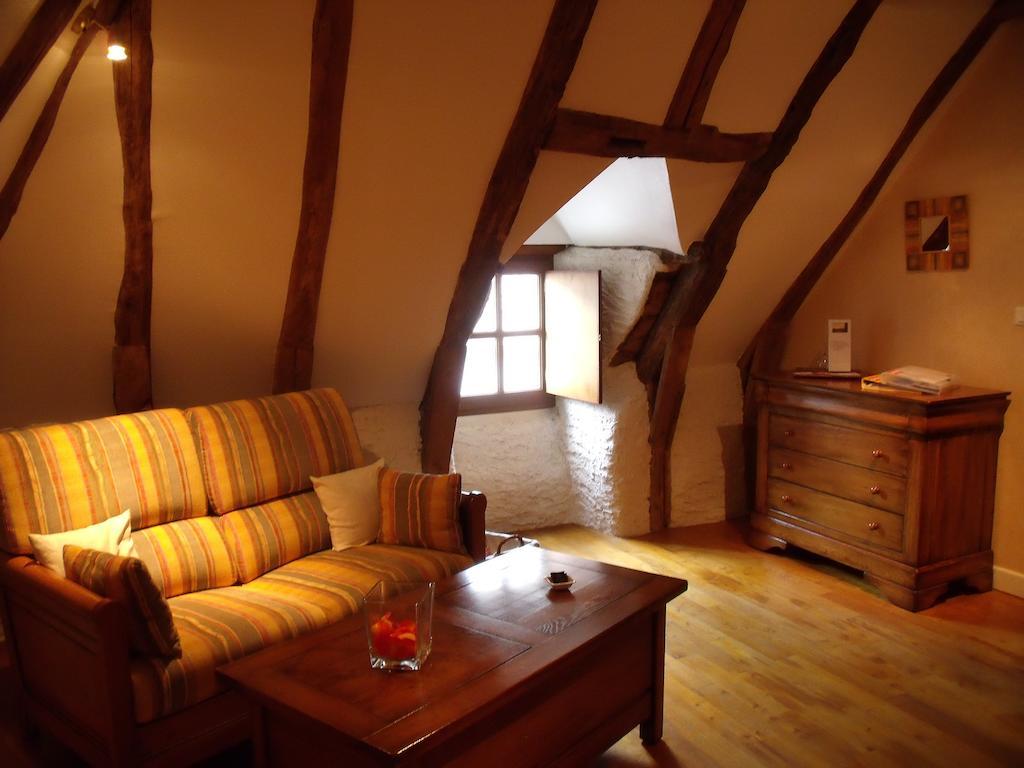 Chambre D'Hotes La Maison De Barrouze Bed & Breakfast ซาเลส์ ห้อง รูปภาพ