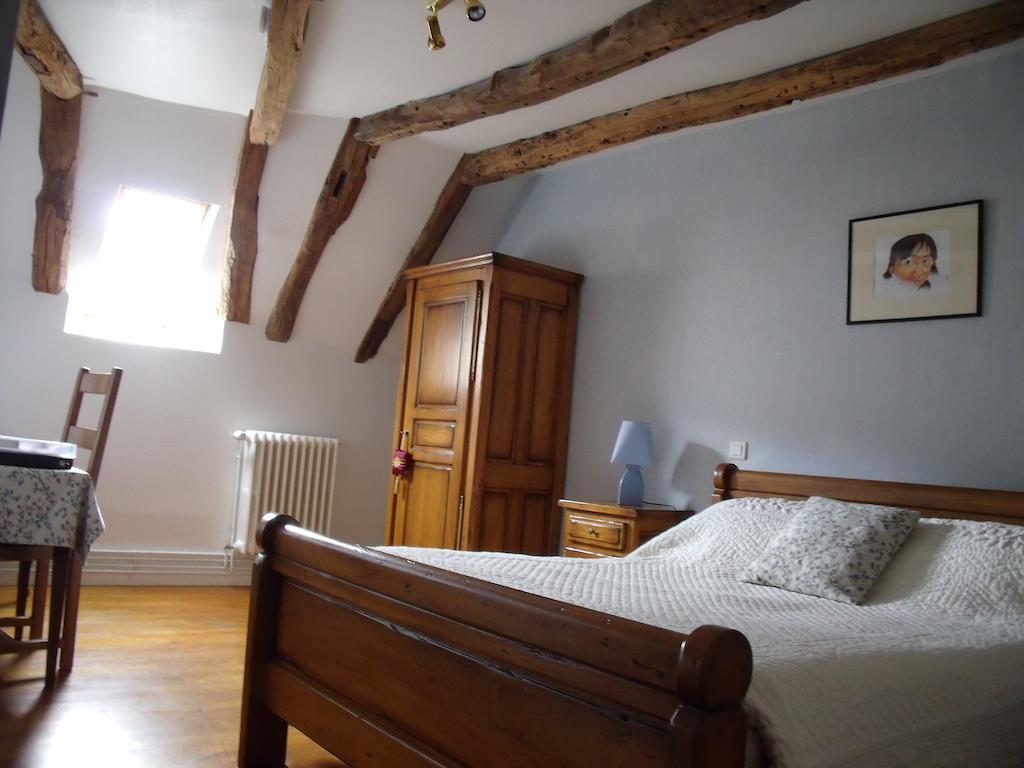 Chambre D'Hotes La Maison De Barrouze Bed & Breakfast ซาเลส์ ห้อง รูปภาพ